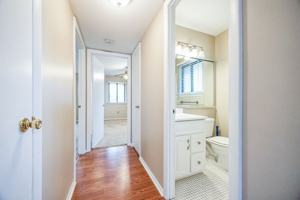 featured image of 366 Saybrook Ln ##B