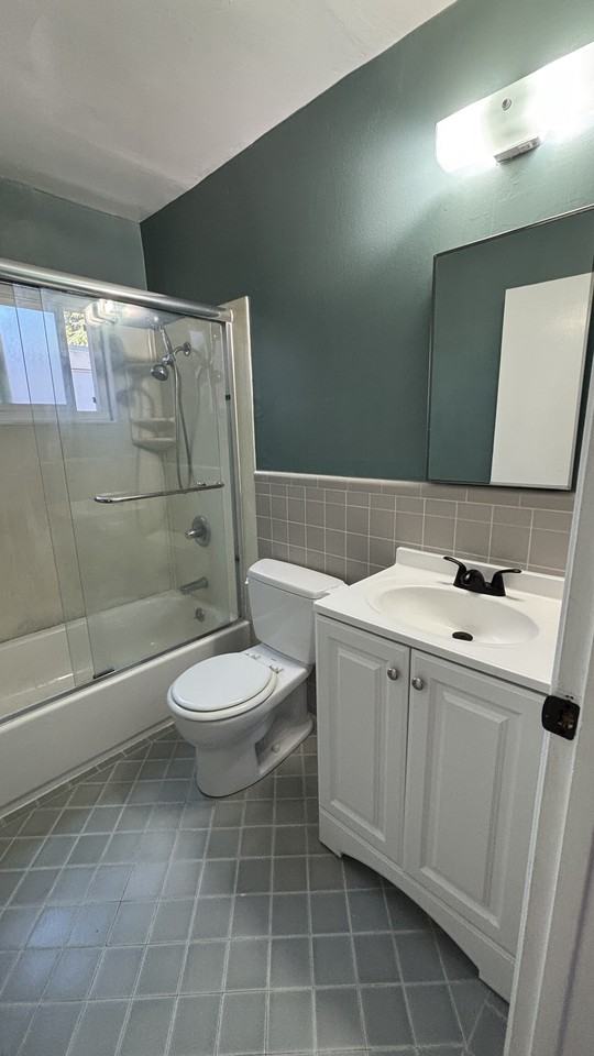 3631 Midvale Ave #B - Photo 7 of 17