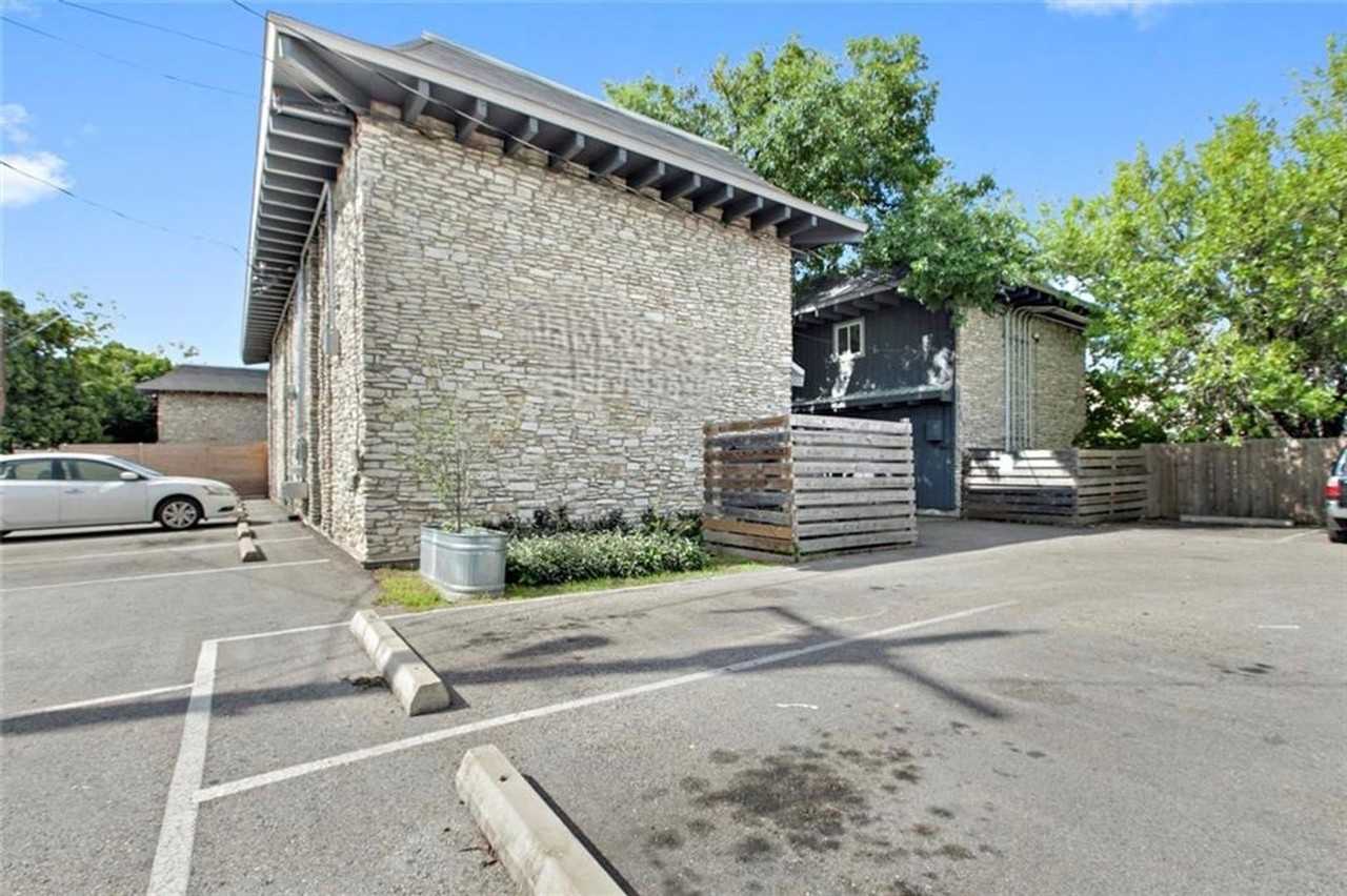 Oasis at Midtown - Photo 3 of 21