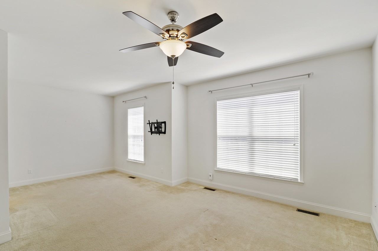 19962 P&I - Photo 3 of 28