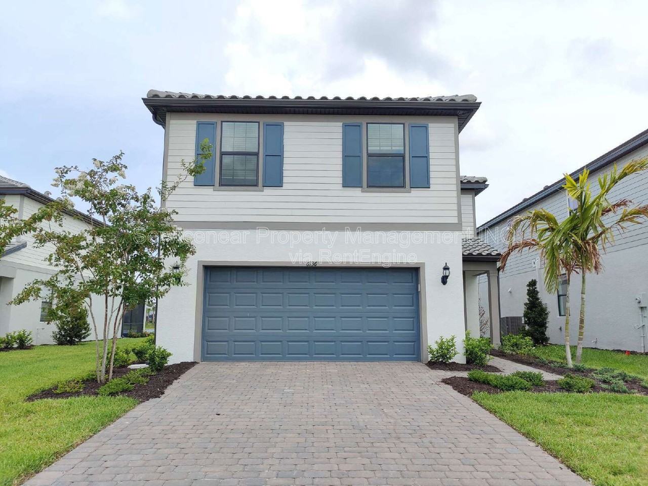 6136 Baywood Ct - Photo 2 of 50