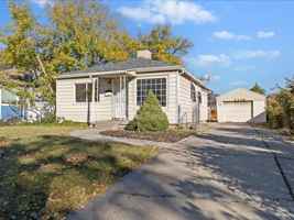 featured image of 1150 W Simondi Ave