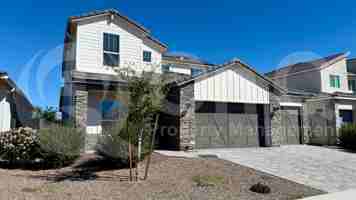 featured image of 10520 W Quail Ave