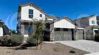 10520 W Quail Ave - Photo 1 of 1