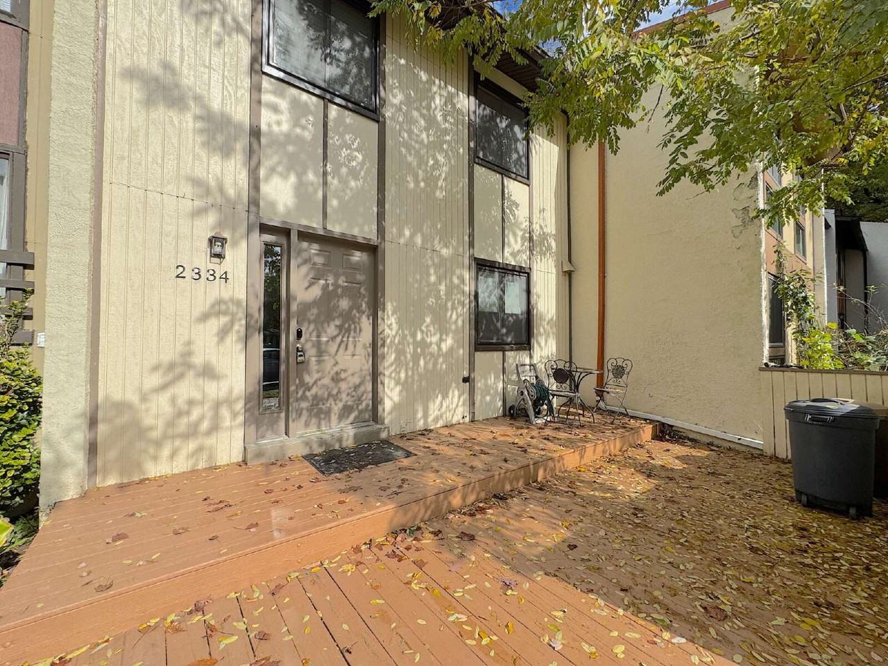 2334 Antiqua Ct - Photo 2 of 31