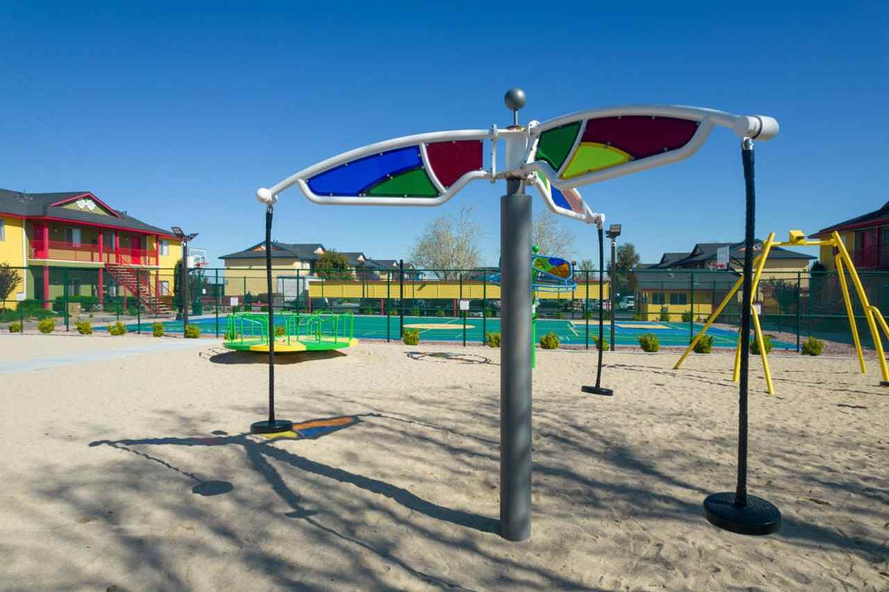 Golden Sands Apartments - Photo 7 of 34