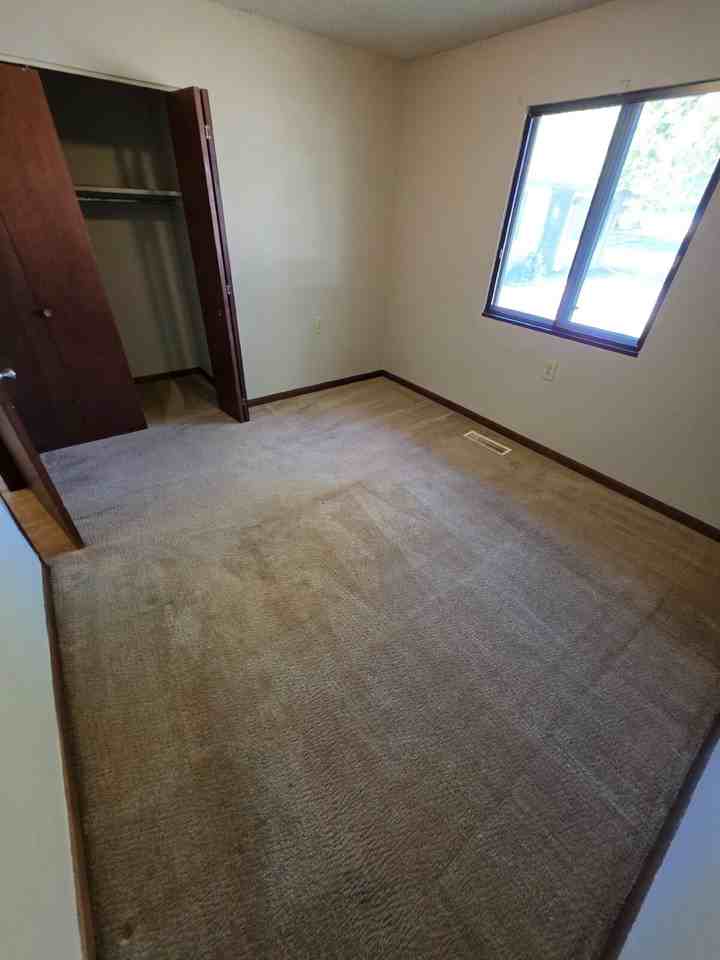 102 8th Ave Nw #15A - Photo 7 of 11