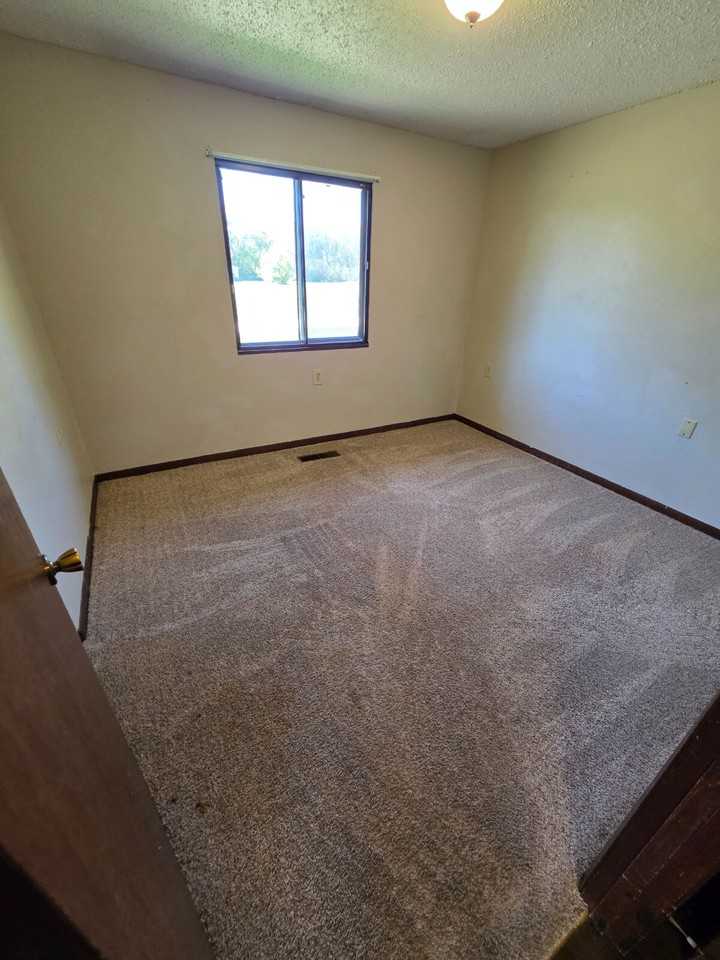 102 8th Ave Nw #10C - Photo 6 of 12