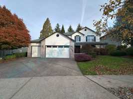 featured image of 4287 Ne 1st St