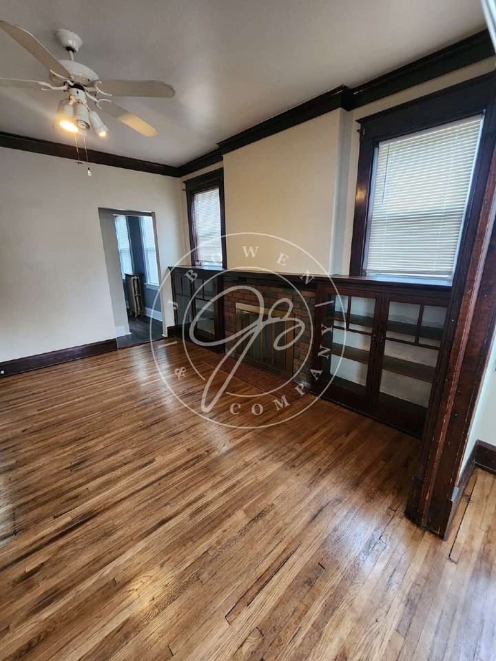 821 South Ave #2F - Photo 3 of 12