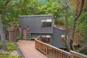 featured image of 280 Oakcrest Rd