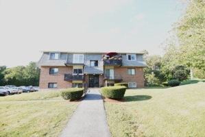 featured image of 176 Maple Ave #27-1