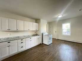 124 Beech St #1N - Photo 1 of 1