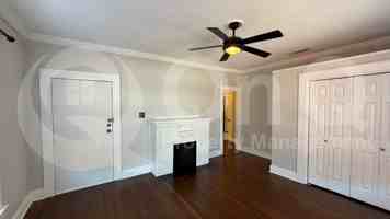 featured image of 2703 Gladstone Dr