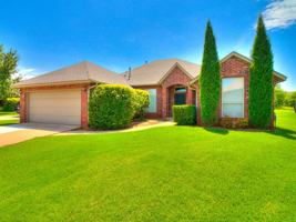 featured image of 15609 Traditions Dr