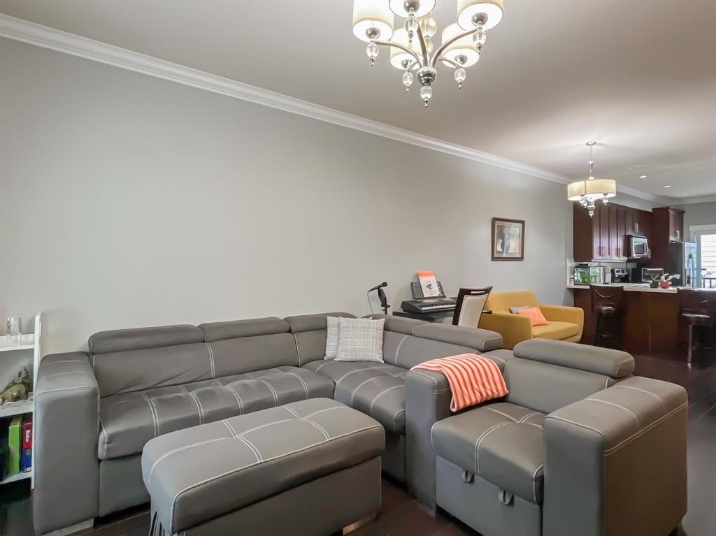 8433 164 Street #3 - Photo 2 of 21