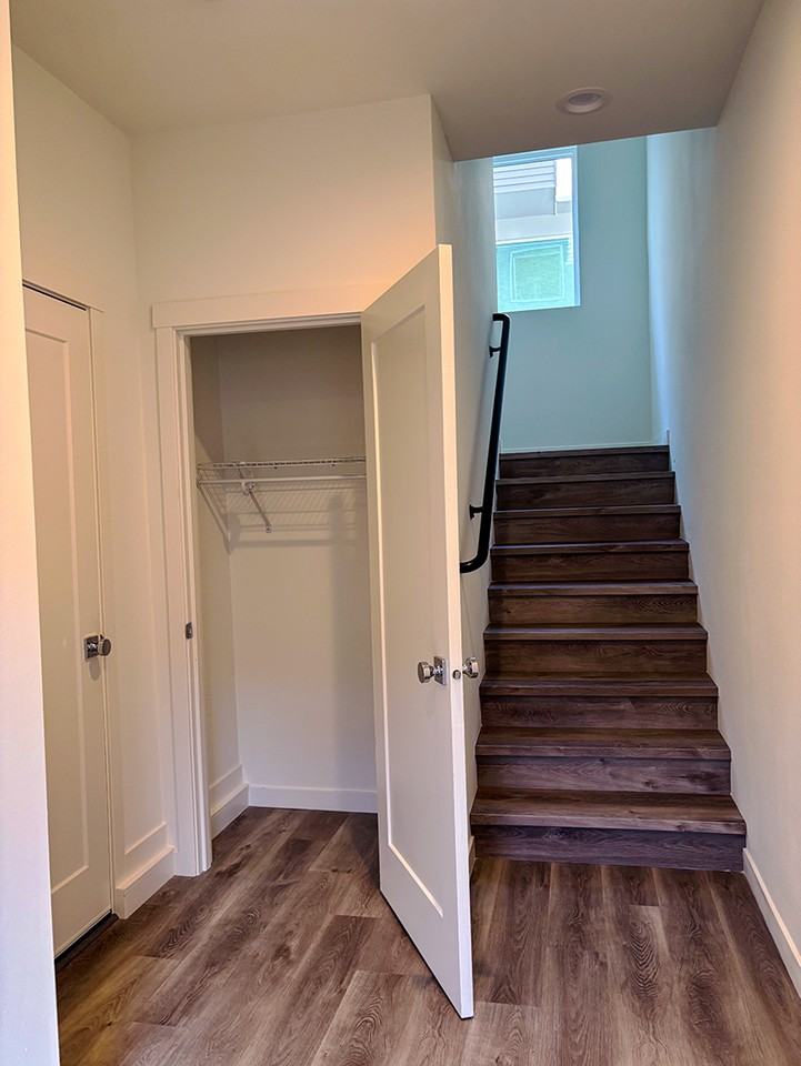 18526 Wallingford Ave N #B - Photo 5 of 28