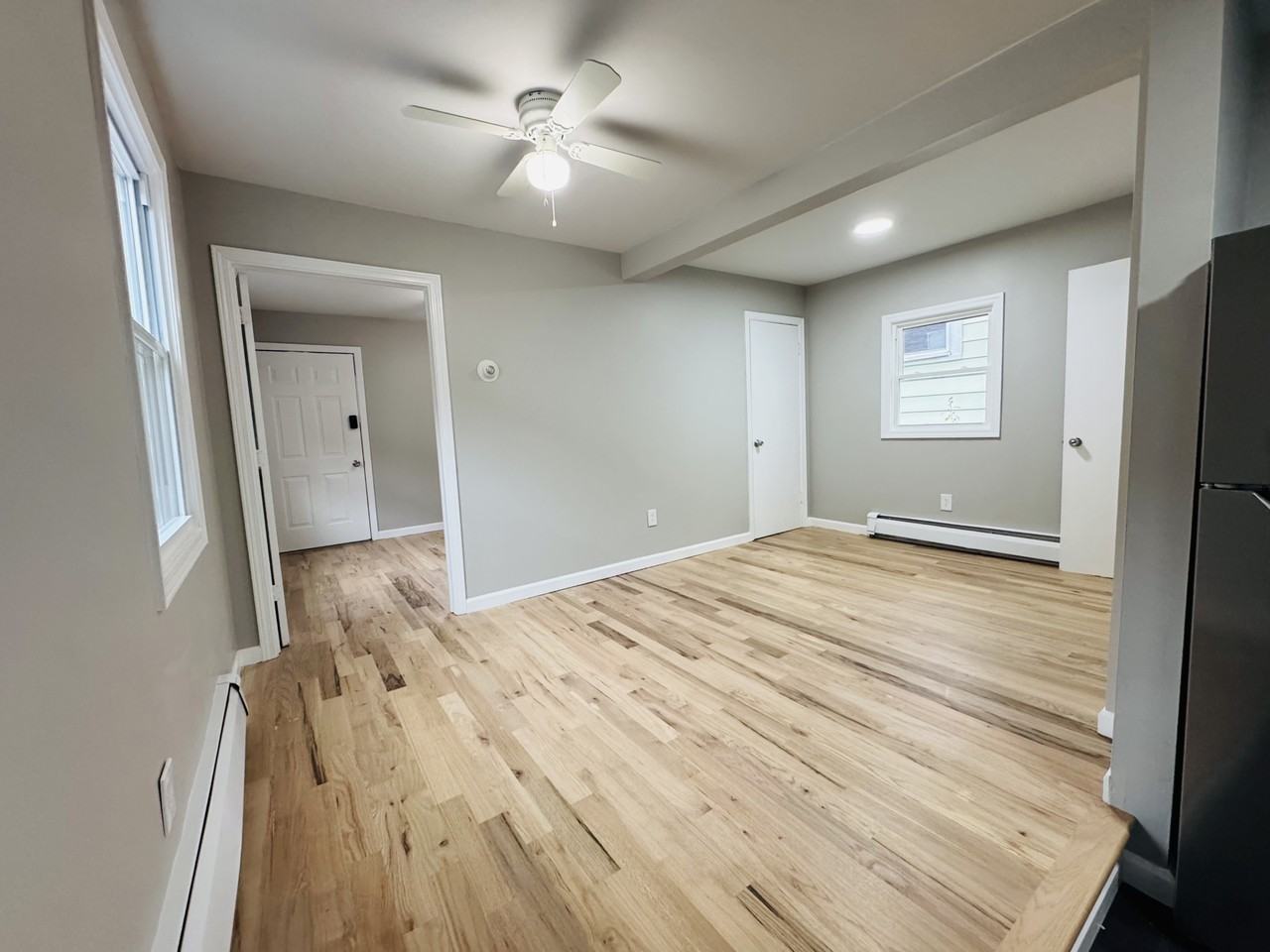 123 Kimberly Ave #3 - Photo 4 of 19