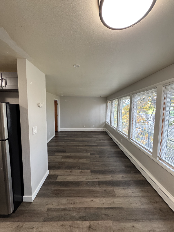 4748 22nd Avenue Northeast #4748-5 - Photo 4 of 16