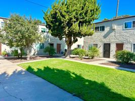 featured image of 905 S Russell Ave