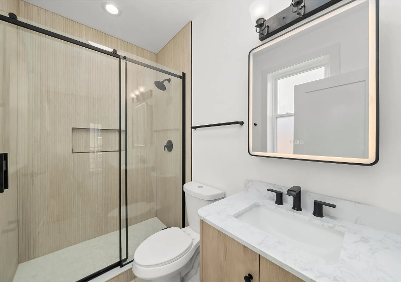 2700 W Jackson Blvd #2 - Photo 5 of 15