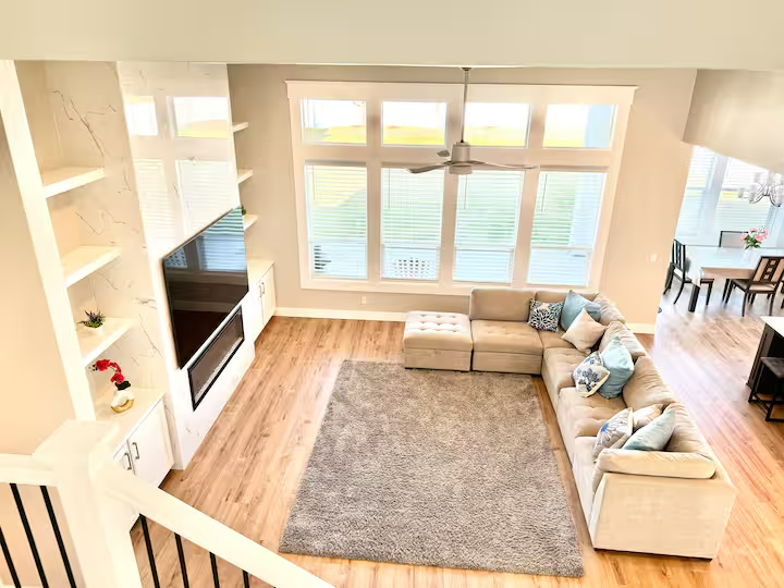 12100 West Hollandale Drive - Photo 5 of 21