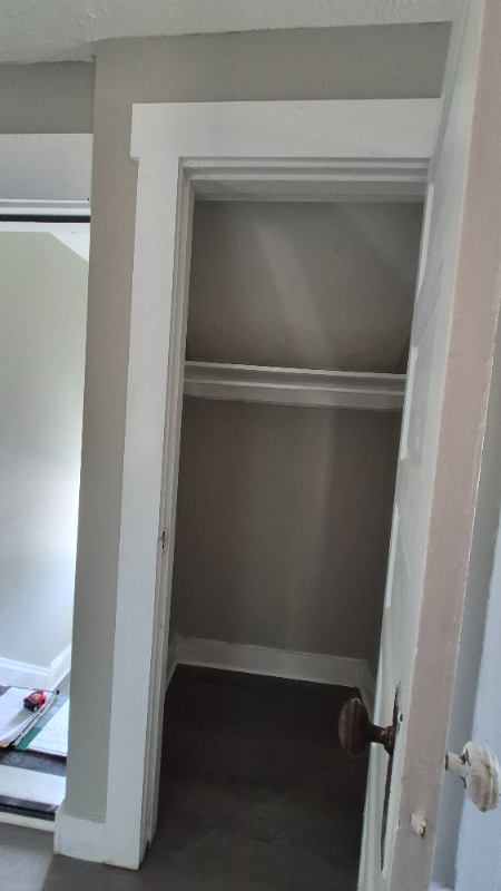 916 Riverview Ter - Photo 6 of 15