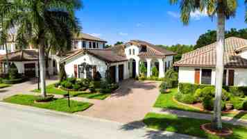 featured image of 3190 Nw 84th Way