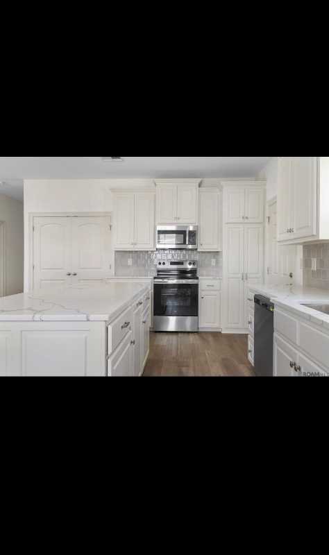 6918 Goya Avenue #A - Photo 3 of 14