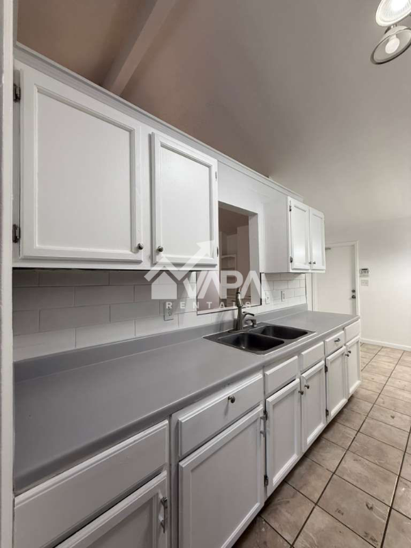 14614 Highland Rdg - Photo 6 of 20