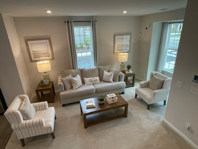 420 Park Ave #8 - Photo 4 of 18