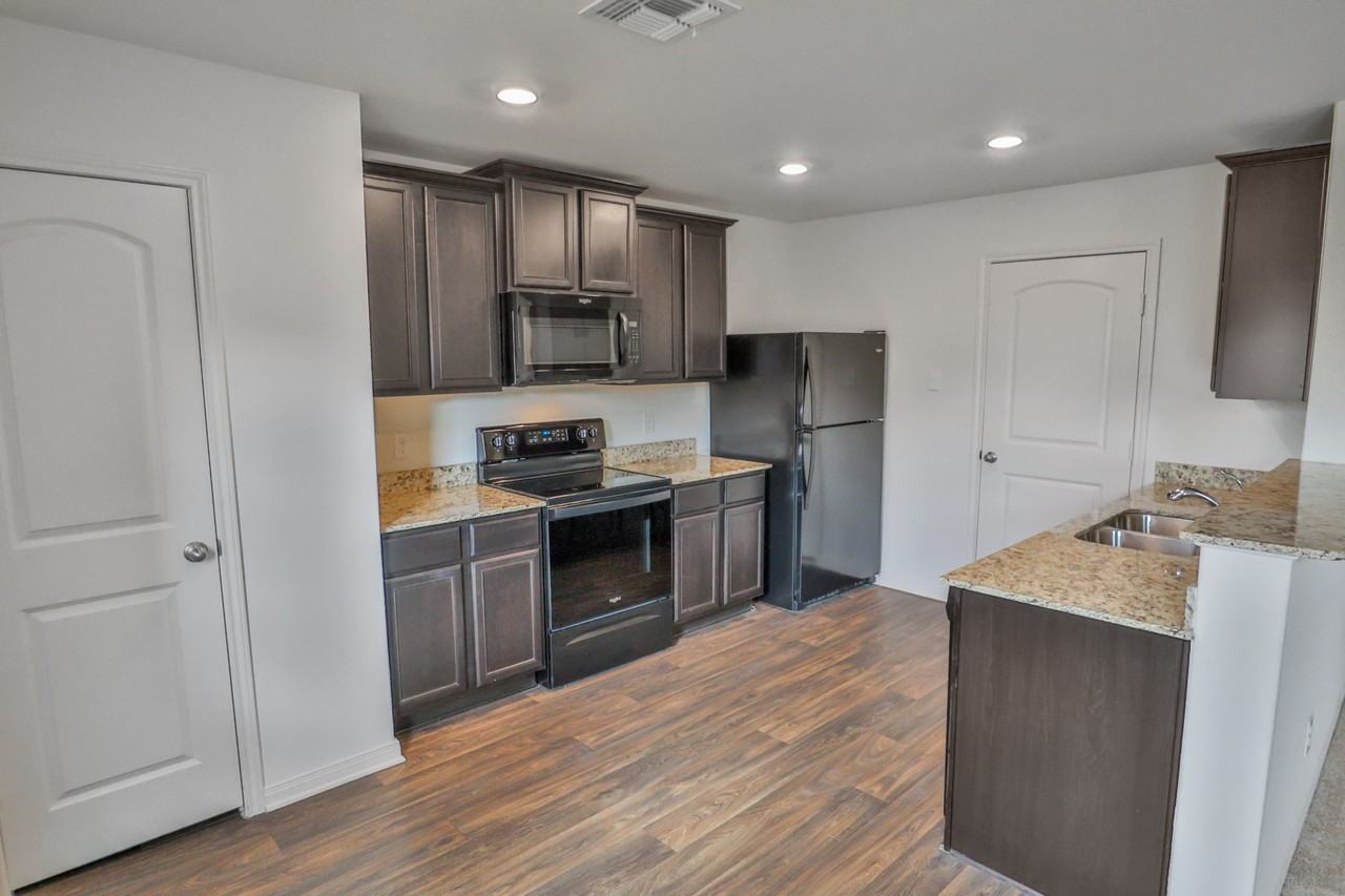 15206 Sleepy River Way #NA - Photo 2 of 12