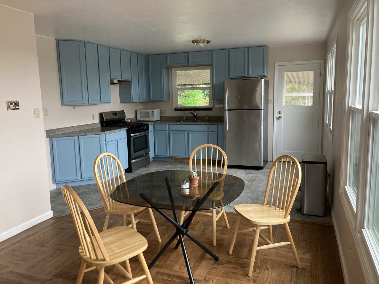 925 Hargus Avenue #B - Photo 4 of 5