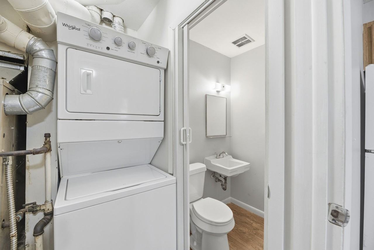 The Reserve at Pin Oak Apartments - Photo 7 of 32