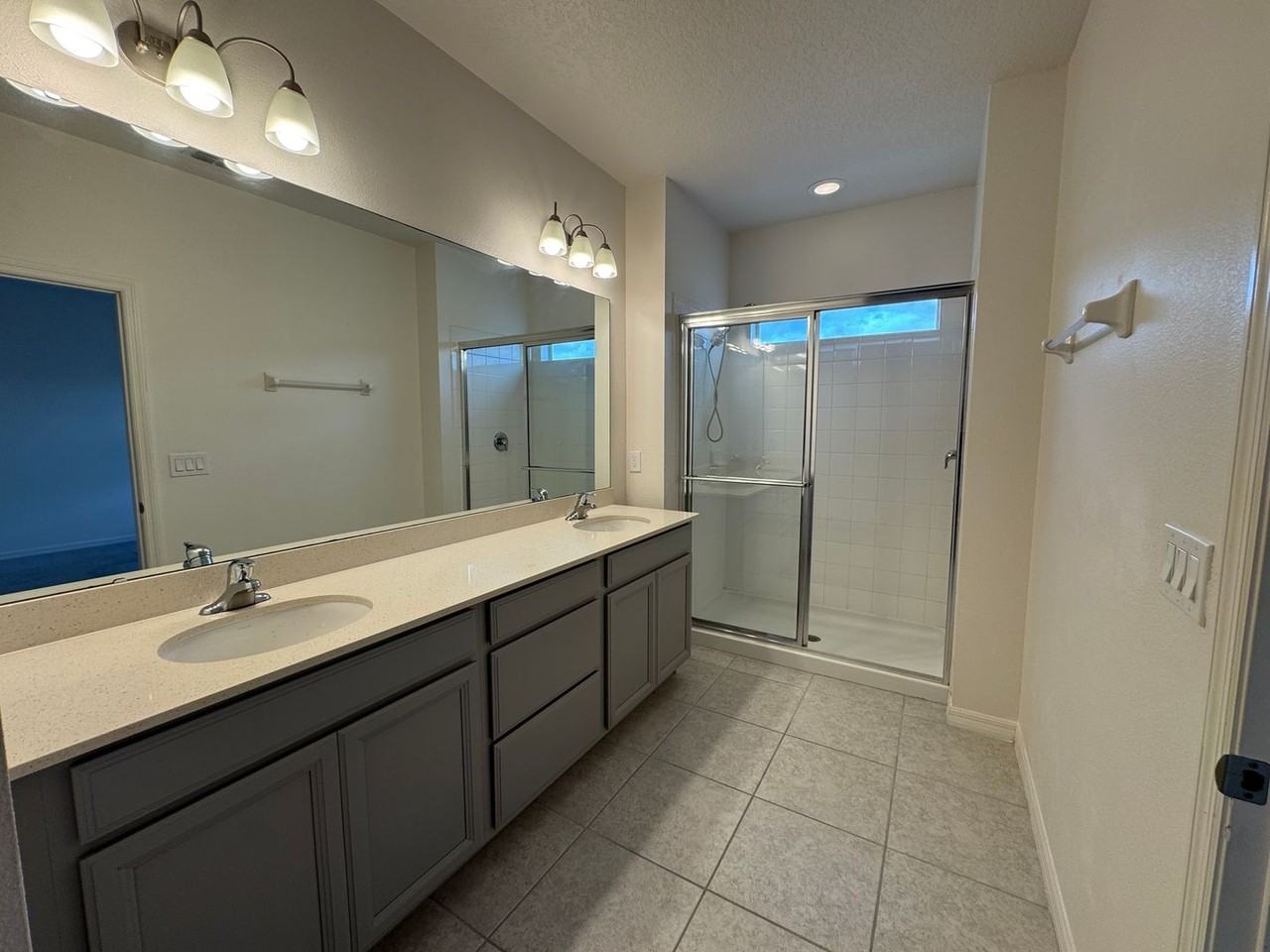 7742 Bowery Dr - Photo 2 of 50