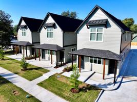 featured image of 816 N Main St