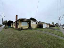 featured image of 905 W Harris St