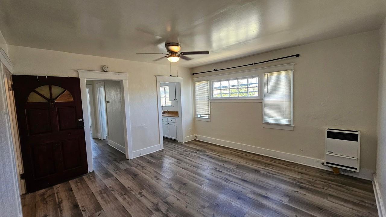 519 East 17th Street - Photo 2 of 19