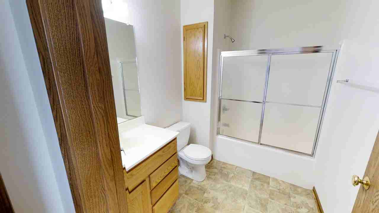 2618 Aspen - Photo 4 of 37