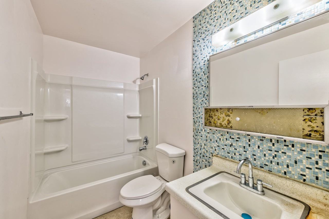 3821 Daisy Street #31 - Photo 7 of 14