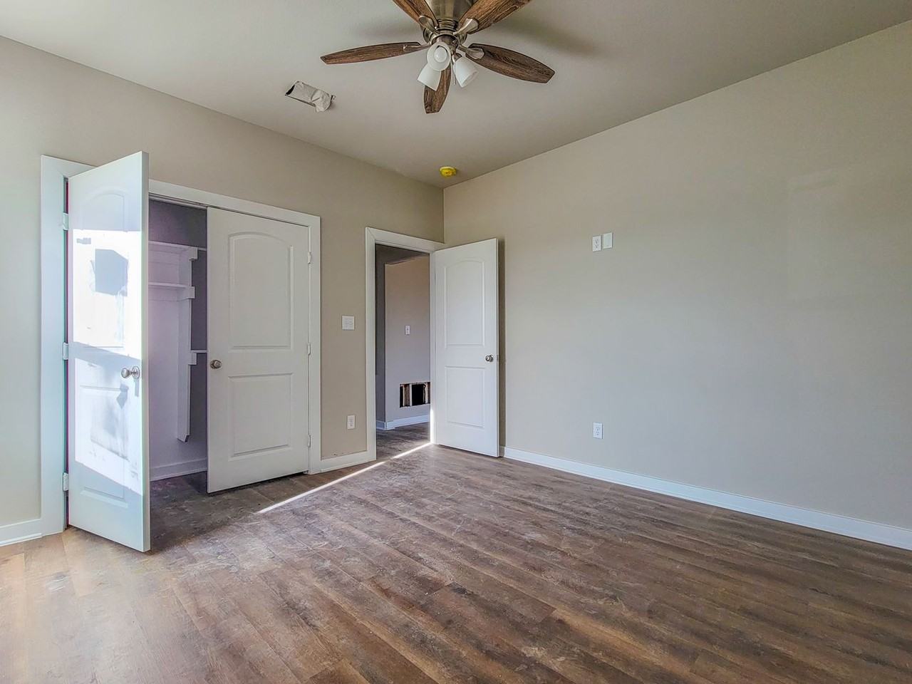 3837 Skylane Ave - Photo 7 of 7