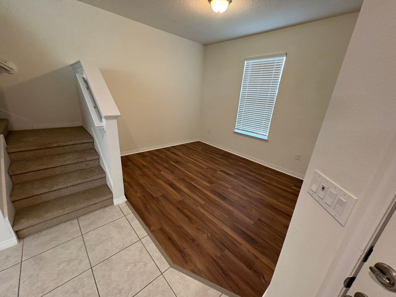 1490 Stone Arrow Ct - Photo 3 of 36