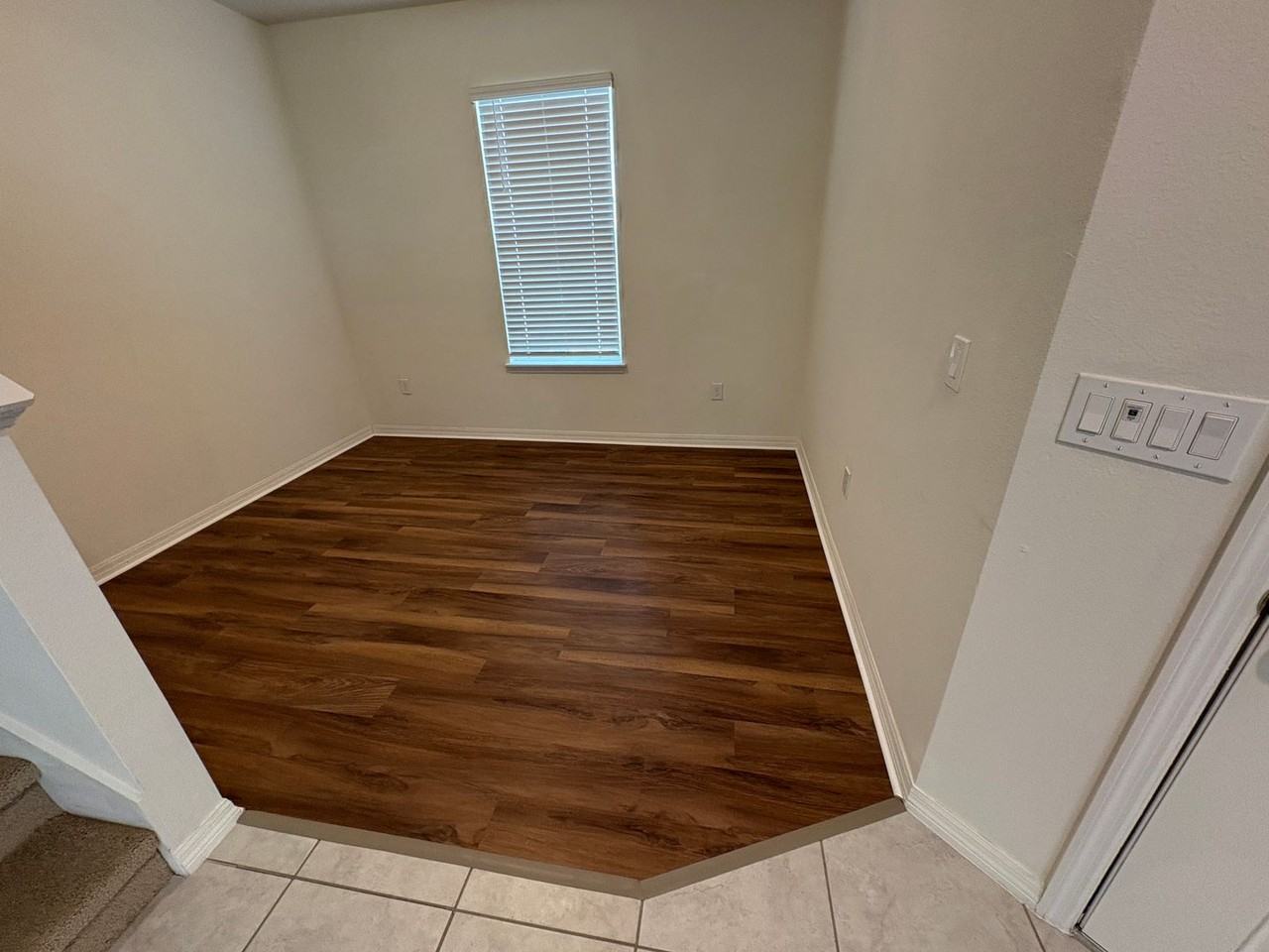 1490 Stone Arrow Ct - Photo 4 of 36