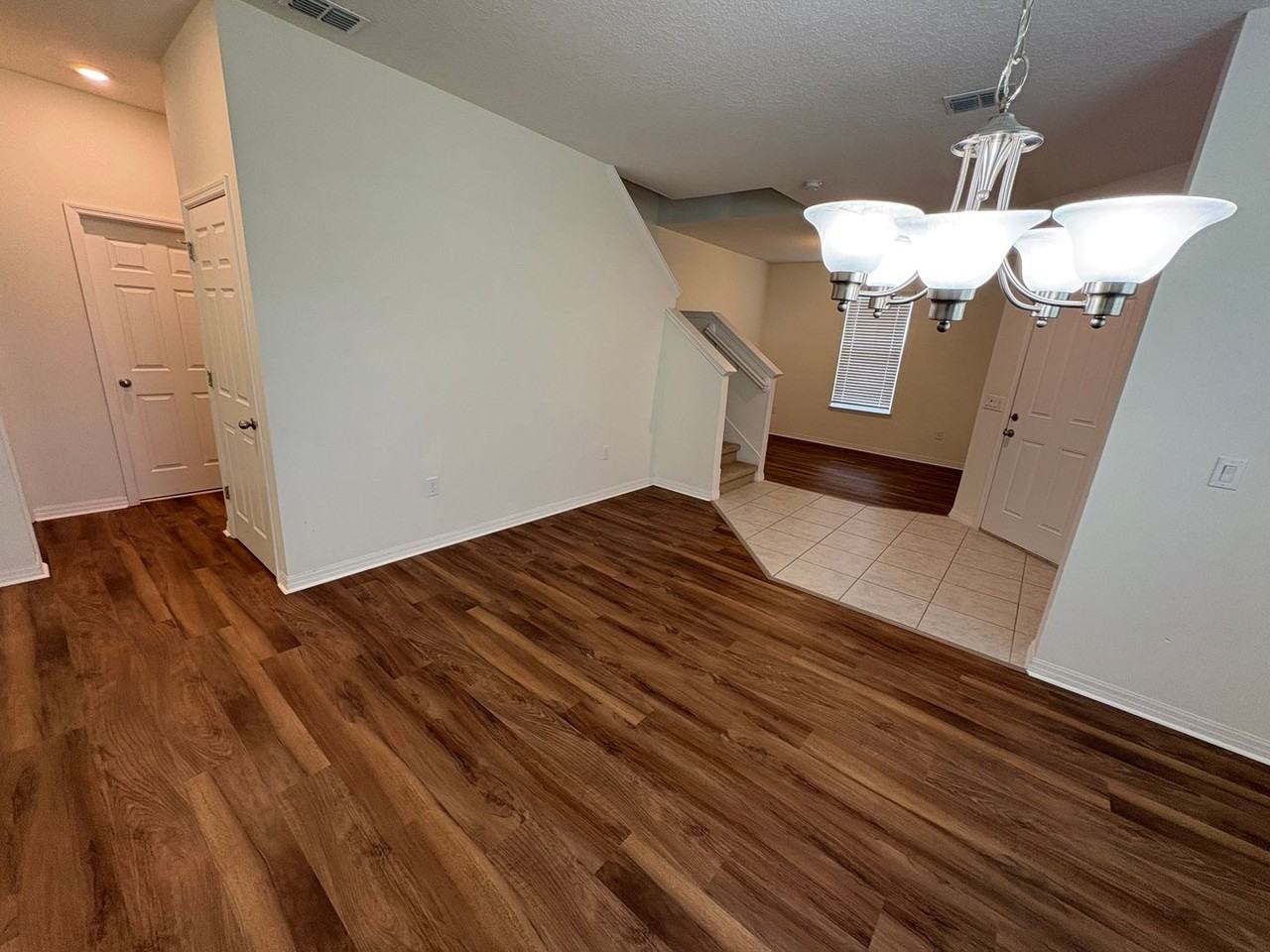 1490 Stone Arrow Ct - Photo 6 of 36