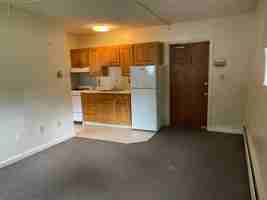 featured image of 382 River St