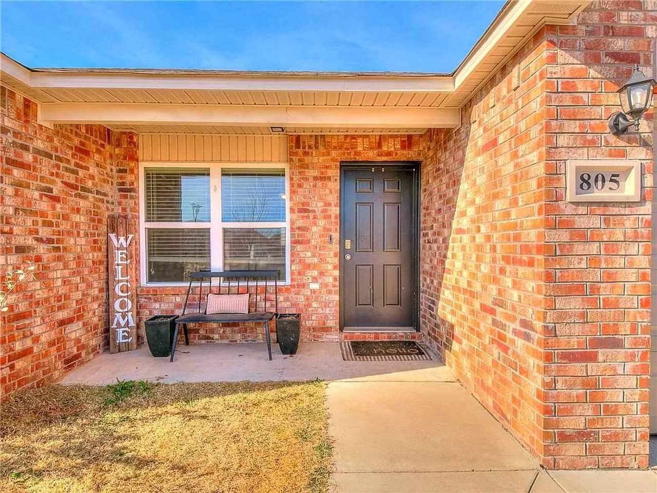 805 Hallow Oak Ct - Photo 3 of 18