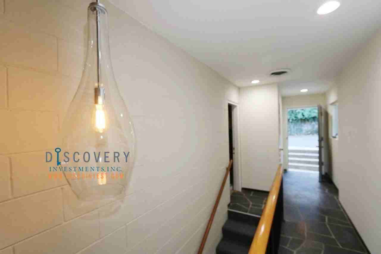 16 Carisbrook Lane - Photo 2 of 17