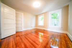 featured image of 18 Blossom St