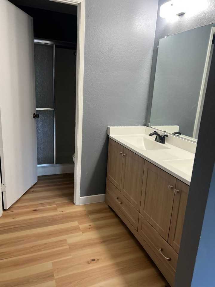 6296 Hansen Dr - Photo 7 of 37