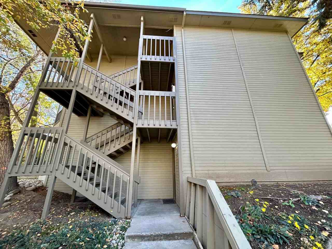 3757 S Gekeler Ln - Photo 5 of 26